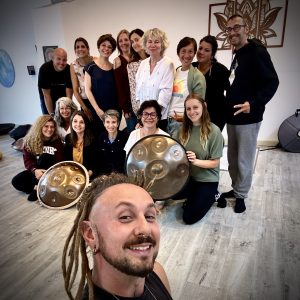Stage immersif Handpan (NIVEAU INTERMÉDIAIRE) à Bioncourt (Nancy) - Week-end du Vend 20 Mars 17h, au Dim 22 Mars 17h